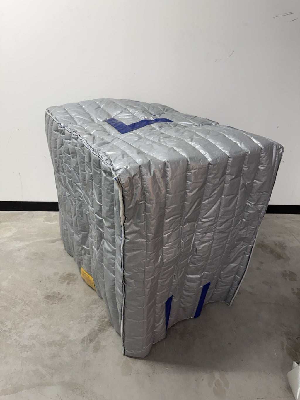 X3  Insulated IBC Jacket New IBC Cover IBC Container tank Insulating 640L