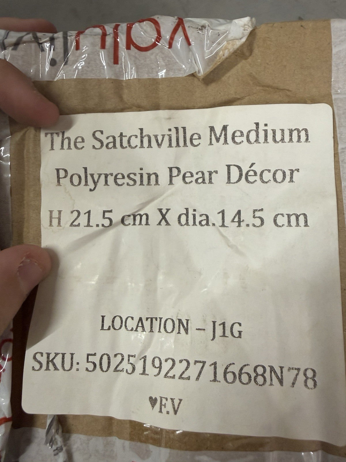The Satchville Medium Polyresin Pear Ornament White Rustic Home Decor 21.5cm