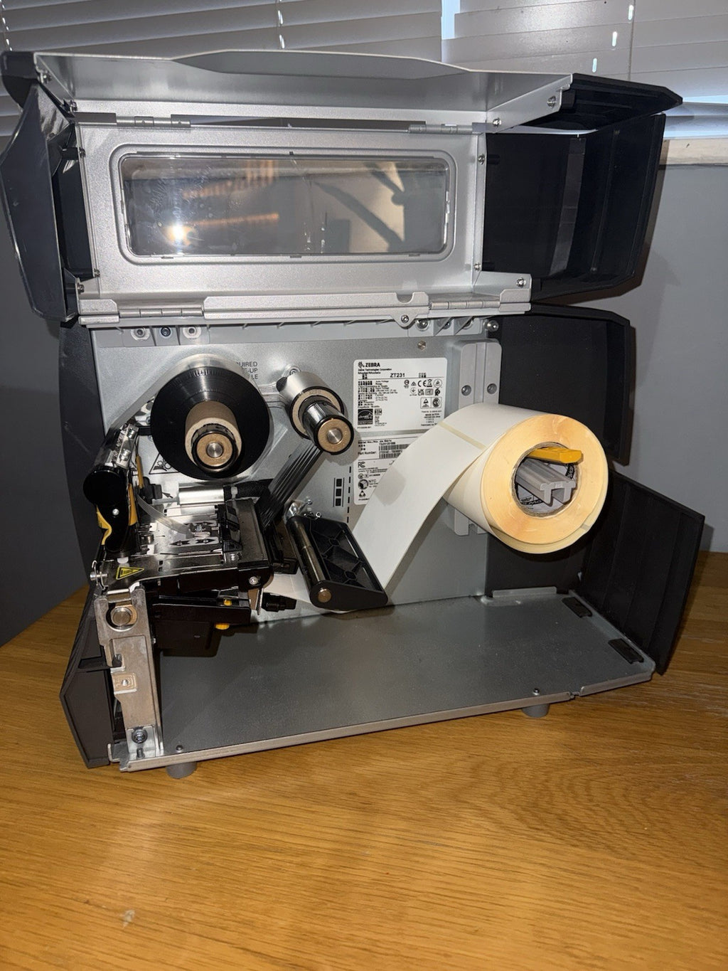Zebra ZT231  Thermal Transfer Label Printer 203dpi USB Ethernet Bluetooth