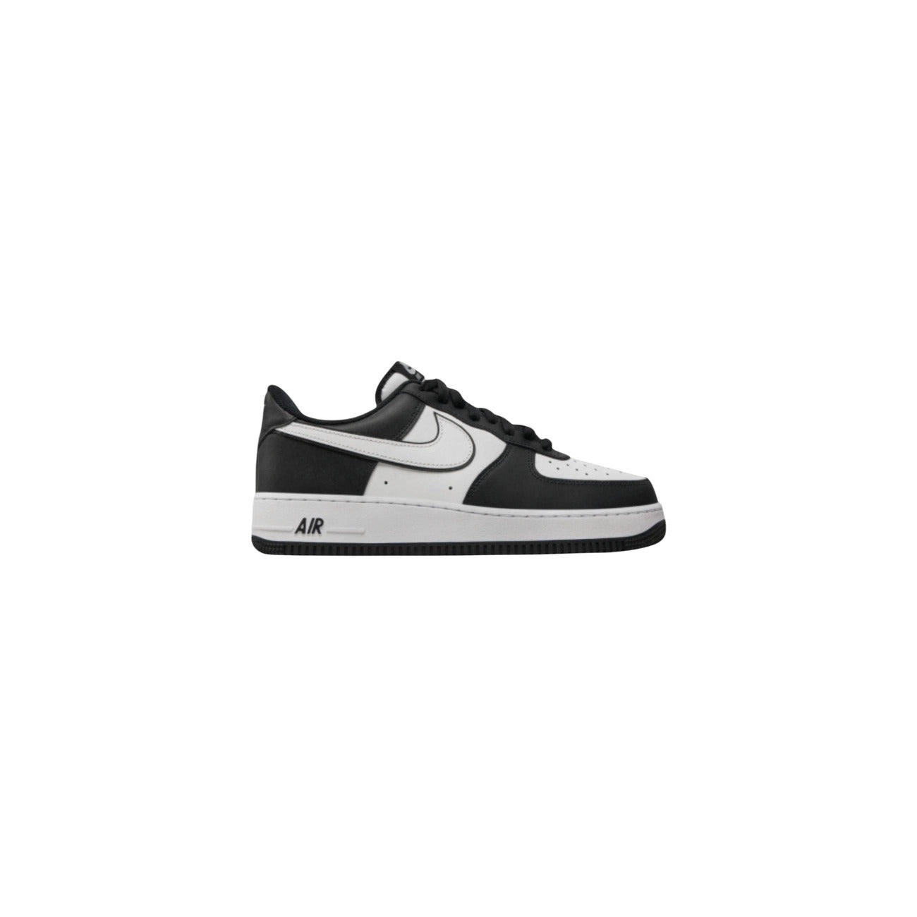Nike Men Sneakers