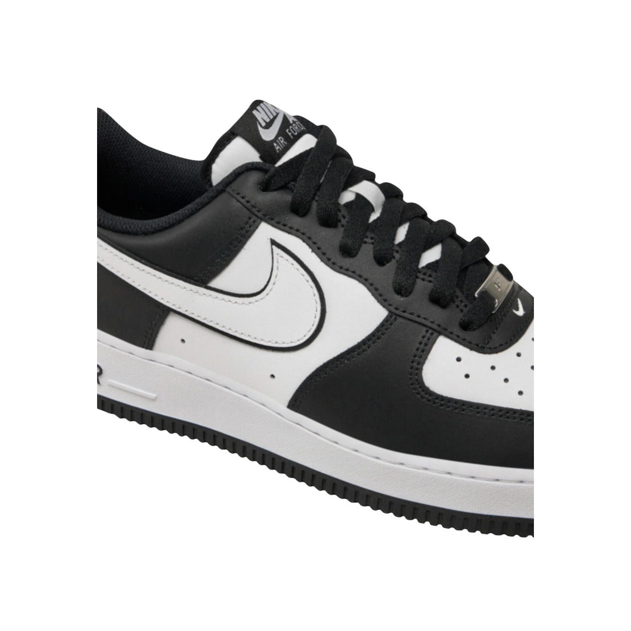 Nike Men Sneakers