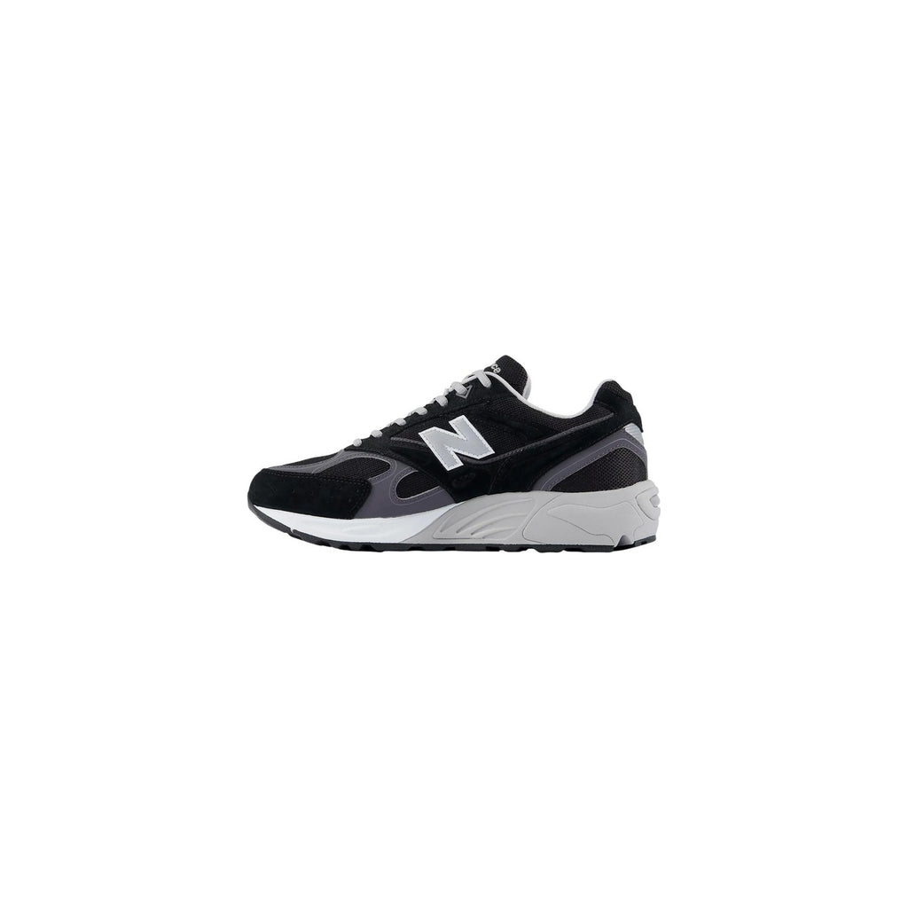 New Balance Men Sneakers